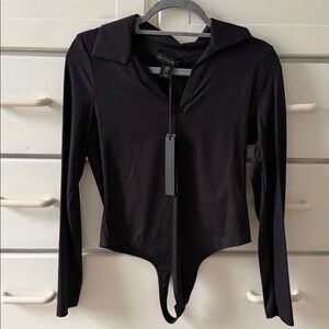 NWT. House of Harlow 1960 Black Long-Sleeve Collared Bodysuit